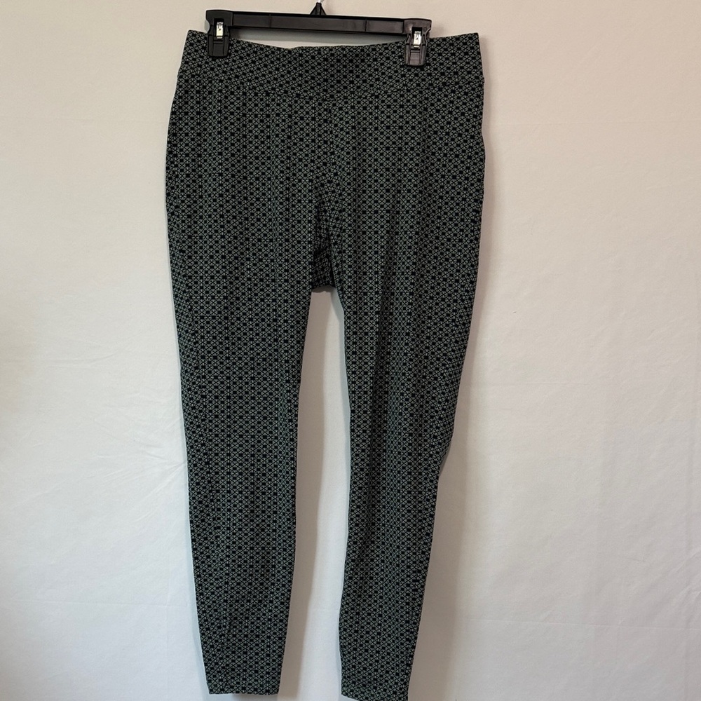 Lands' End navy/Light Green Floral-Print starfish Leggings
